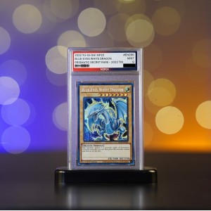 MP22-EN266 Blue-Eyes White Dragon - Prismatic Secret Rare - M2PCA 9 MINT 101034 - Không kèm đế